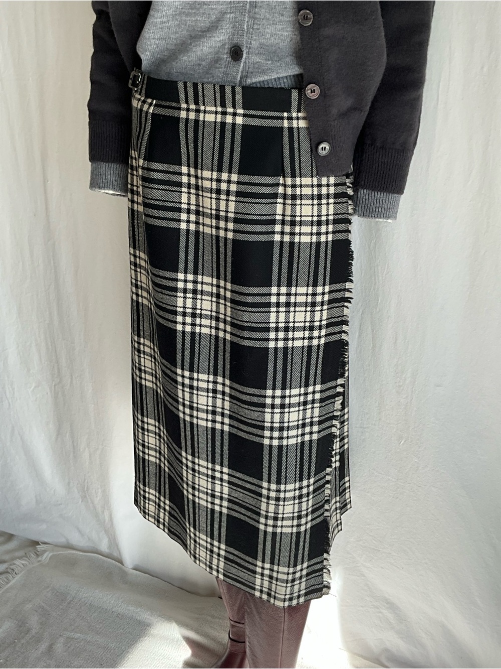 Moffat Woollens Scotland Pure Wool Black Ivory Tartan Kilt Vintage US 10